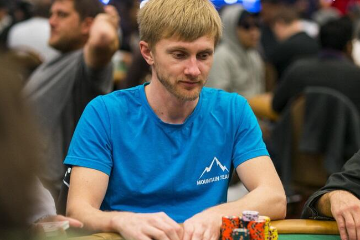 Павел "MountainRo$e" Векслер стал чемпионом турнира Bounty Builder Series