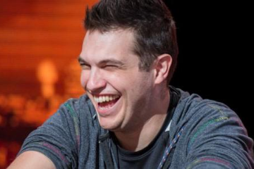 Полк выиграл ещё 166 230$ у Негреану в хедз-ап челлендже