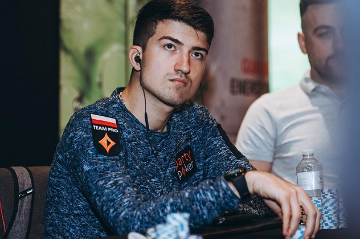 Дмитрий Урбанович стал раннер-апом EPT Online 09 с бай-ином 5 200$