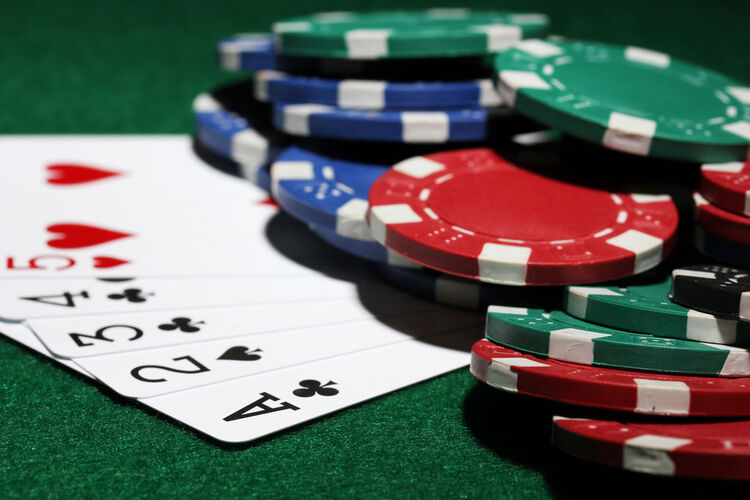 ≡ Types of Poker All popular forms of poker games in 2021
