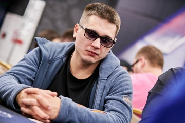 Веженков проиграл Вусдену в хедз-апе турнира High Roller Club