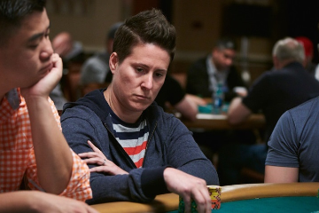 Ванесса Селбст возвращается в WPT