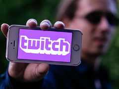Twitch видаляє записи покерних стрімів за порушення авторських прав