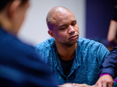 Phil Ivey's half-stack "misclick" in $250K tournament