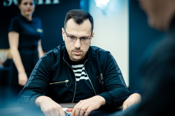 Артур Мартиросян стал третьим в турнире High Roller Club за 10 300$