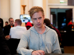 Viktor Blom está de volta: a terceira vitória de "Isildur" em menos de uma semana