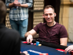 Justin Bonomo got $1 700 000 for winning SHR Bowl Online event