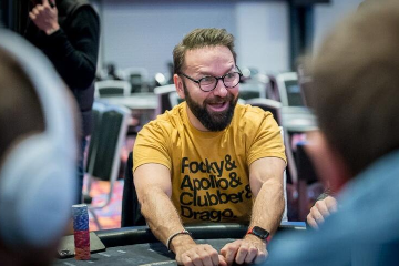 Негреану тильтует из-за дисконнектов во время WSOP 2020 Online