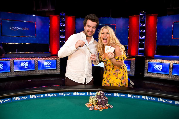 Крис Мурман и его жена Кэти соревнуются за браслет WSOP