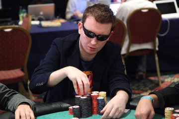 Даниэль Смит: от сателлита за 33$ до выигрыша 413 000$ на WPT
