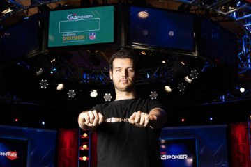 Майкл Аддамо победил в браслетном турнире хайроллеров WSOP за 50 000$