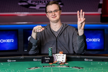 Кевин Герхарт из США заполучил третий браслет WSOP в своей карьере