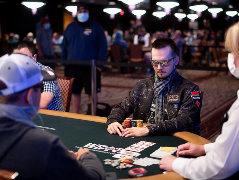 Визначилися півфіналісти Heads-Up Championship WSOP 2021