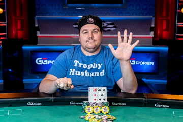 Шон Диб стал обладателем пятого браслета WSOP