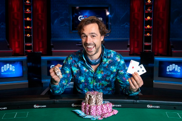 Оле Шемион победил в браслетном турнире WSOP Hall Of Fame Bounty