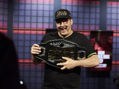 Скільки заробив Філ Хельмут на WSOP 2021?