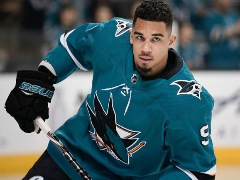 Hockey player Evander Kane went bankrupt due to gambling addiction