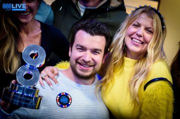Крис Мурман сыграл против своей жены в хедз-апе WSOP Circuit