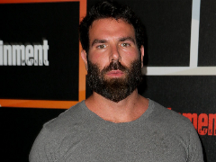Bilzerian vence Perkins no programa "Poker After Dark"
