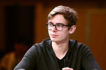 Фёдор Хольц стал раннер-апом турнира хайроллеров на SCOOP 2021