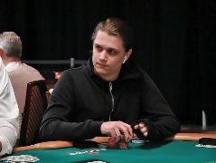 Ніклас "lena900" Астедт – чіплідер фінального столу МE WSOPC