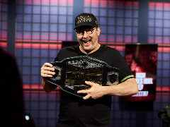Hellmuth defeated Negreanu at High Stakes Duel II for the third time