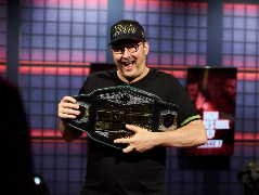 Хельмут втретє обіграв Негреану на High Stakes Duel II
