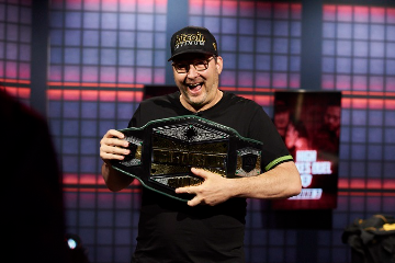 Хельмут в третий раз обыграл Негреану на High Stakes Duel II