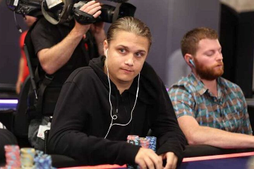 Никлас Астедт стал чемпионом МЕ WSOPC