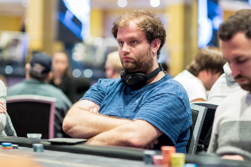 Немецкий покерист Даниэль Смилькович выиграл турнир WSOP за 5 000$