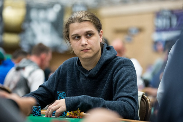 Никлас Астедт стал чемпионом очередного турнира The Grand