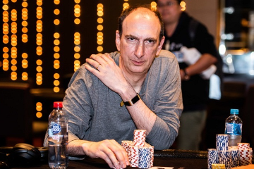 Эрик Сайдел выиграл девятый золотой браслет WSOP