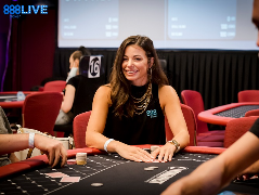 Саманта Абернаті стала новим амбасадором 888poker