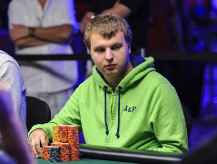 Олексій Поняков програв битву за браслет в Heads-Up Championship