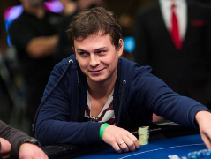 Домінік Панька виграв золотий браслет WSOP