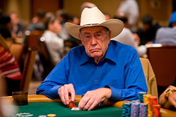 Дойл Брансон проиграл пот 279 000$ с парой тузов на High Stakes Poker