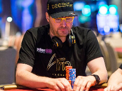 У Фила Хельмута украли фишки в перерыве между игрой на WSOP