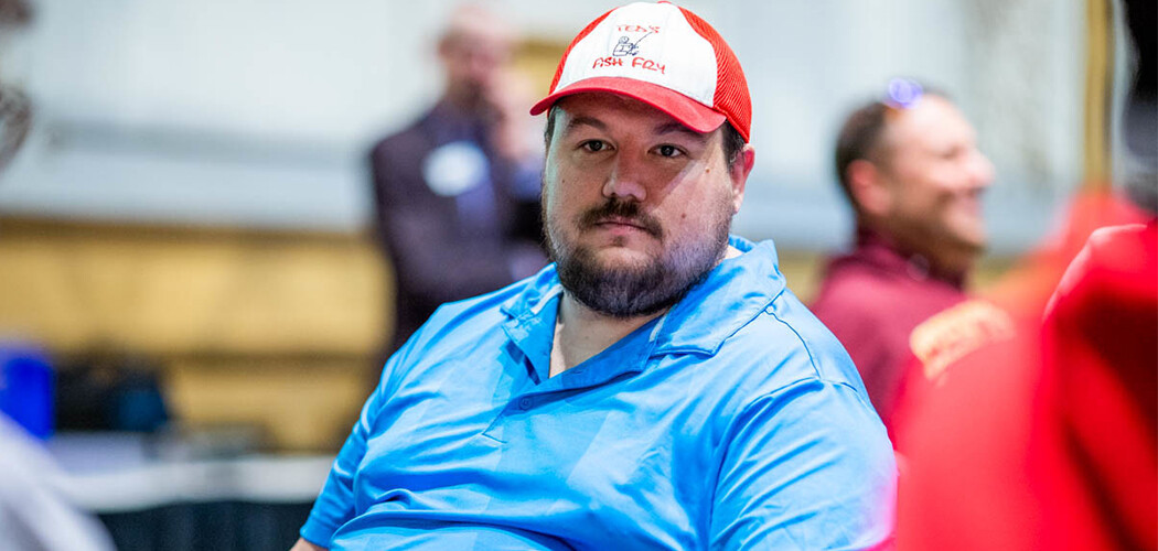 Парі покеристів 2023: схуднути за мільйон доларів Покеристи Шон Діб та Дуглас Полк уклали парі із Біллом Перкінсом про схуднення: на кону понад мільйон доларів