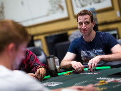 Новини WCOOP: Глейзер продовжує перемагати, у нього вже 20 титулів COOP