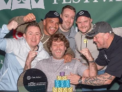Марк Баклі переміг у Irish Poker Festival Main Event та залишив трофей на рідній землі