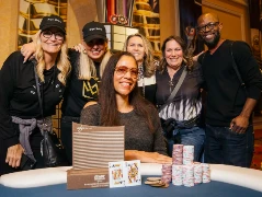 Тірза Сандерс перемогла у турнірі WPT Ladies Championship