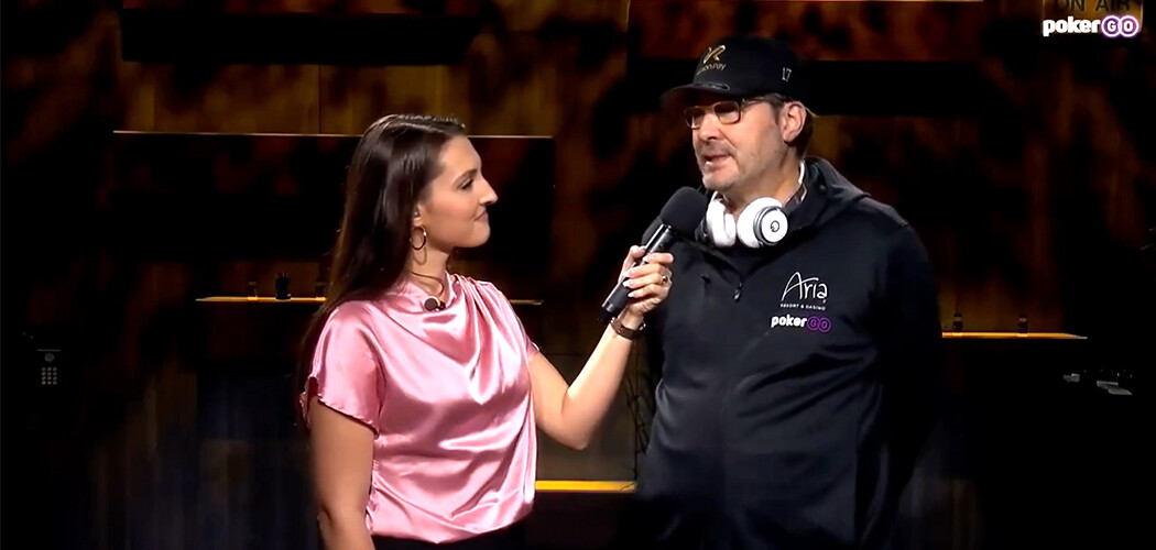 Відомий покерист Філ Хельмут онад чотири хвилини хвалив себе на камеру, розповідаючи, який він великий