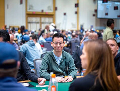 Власник трьох браслетів WSOP проспав початок турніру та втратив 97% свого стека