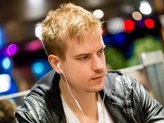 Isildur1 выиграл сразу два воскресных турнира на PokerStars
