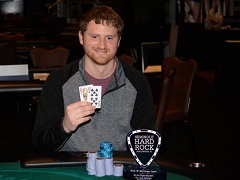 Дэвид Питерс второй год подряд выиграл турнир Seminole Hard Rock Open