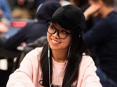 Натали Тех лидирует на EPT Main Event