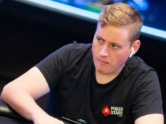 Джейми Стейплс близок к выигрышу пари у Билла Перкинса