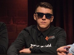 Филатов обыграл Романовского в финале турнира Powerfast
