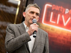 Джон Дафи "прошелся катком" по серии EPT и Негреану