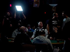 Игра на WSOP приостановлена из-за ЧП